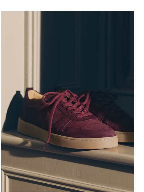 mens sneakers in burgundy color