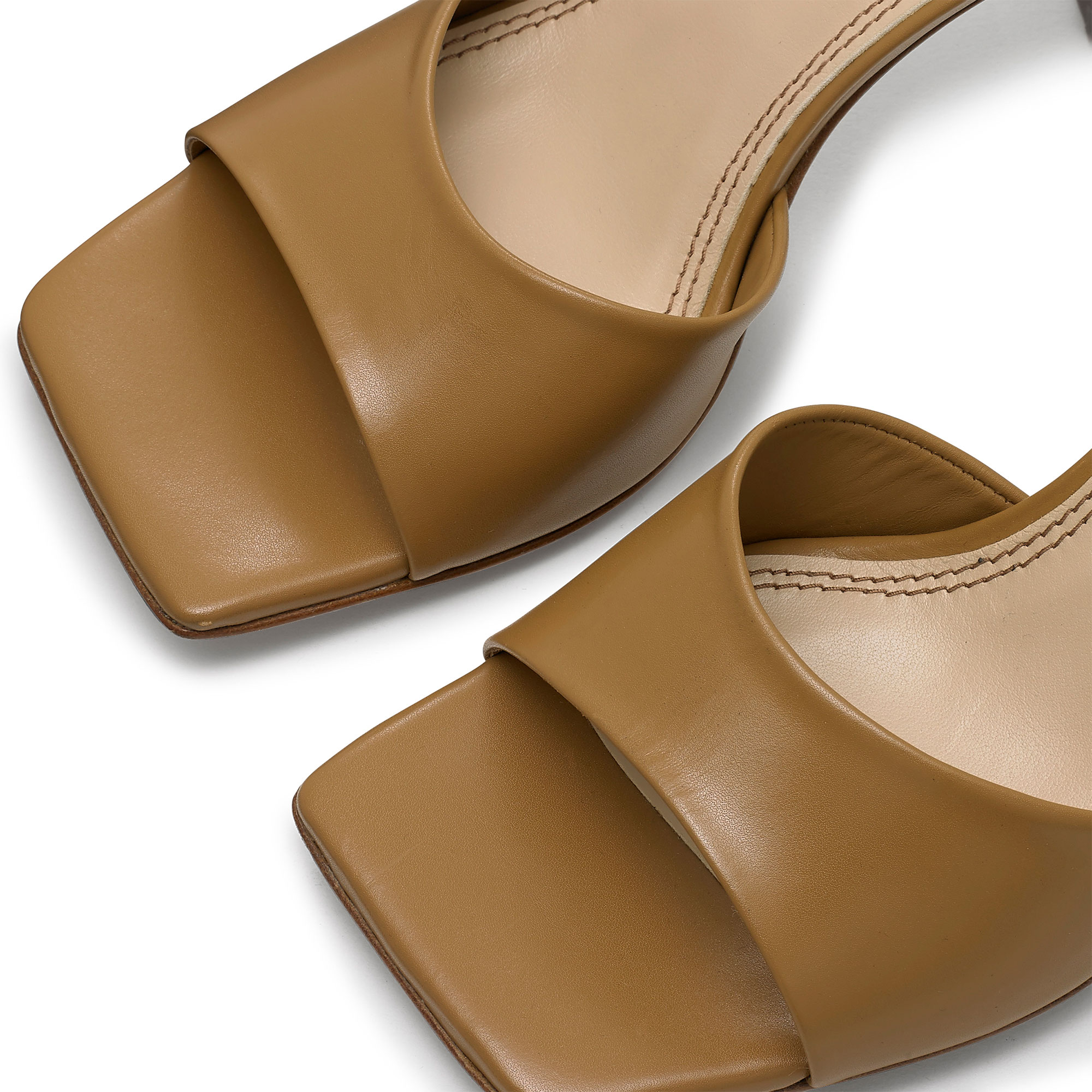 MOJITO 90's Heeled Mule in Brown Leather | Russell & Bromley