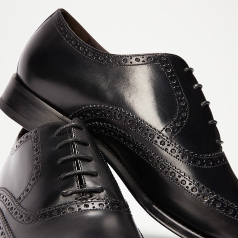 OAK Antiqued Brogue Oxford in Black Leather | Russell & Bromley